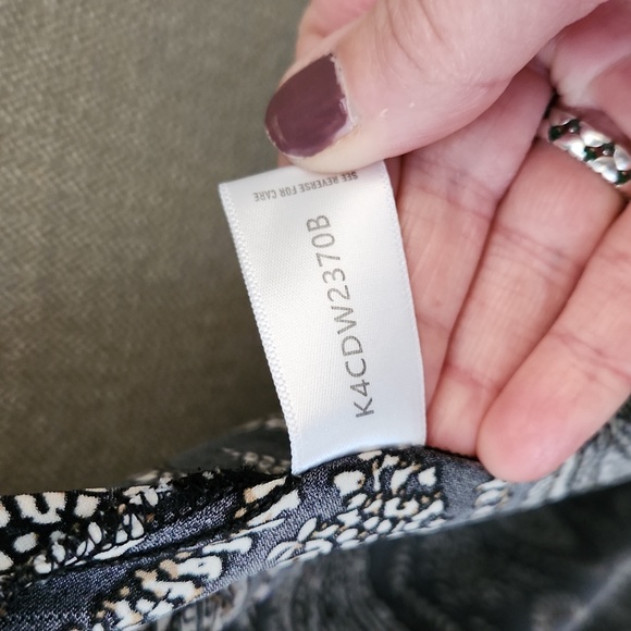 bishop + young Aeries Paisley Print Dress Size Medium - Picture 15 of 16